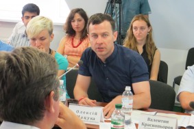 Перші публічні дебати «Політика України щодо окупованих територій