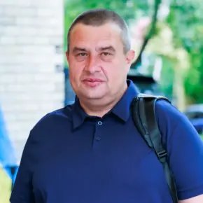 Віталій Безворотний